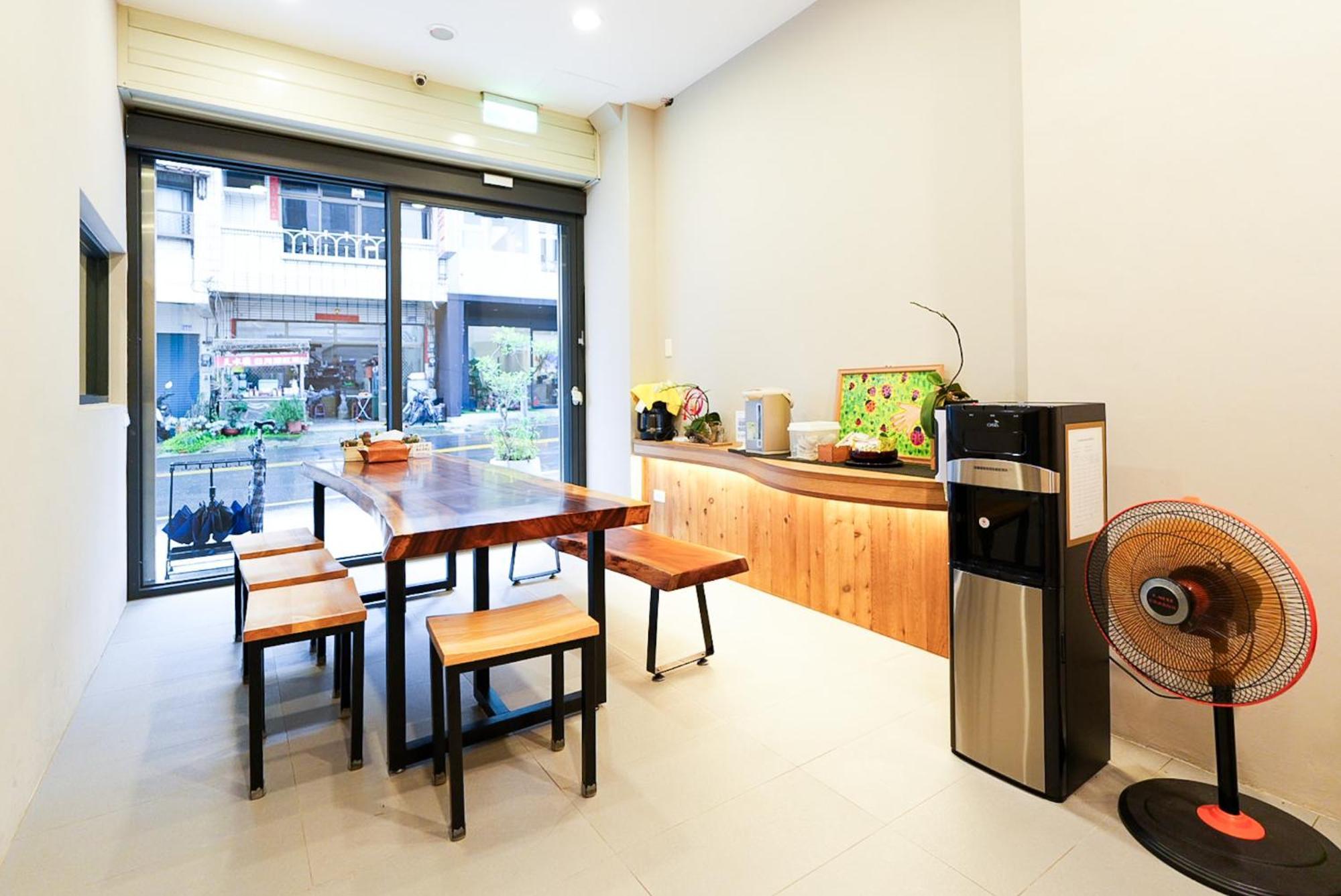 יוצ'י Zhaohong Homestay מראה חיצוני תמונה